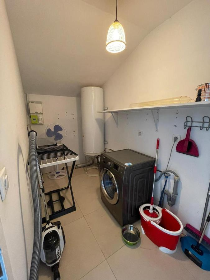 Superbe Appartement Avec 2 Chambres - 9 Personnes - Parking Prive Tournon-sur-Rhone Exterior foto